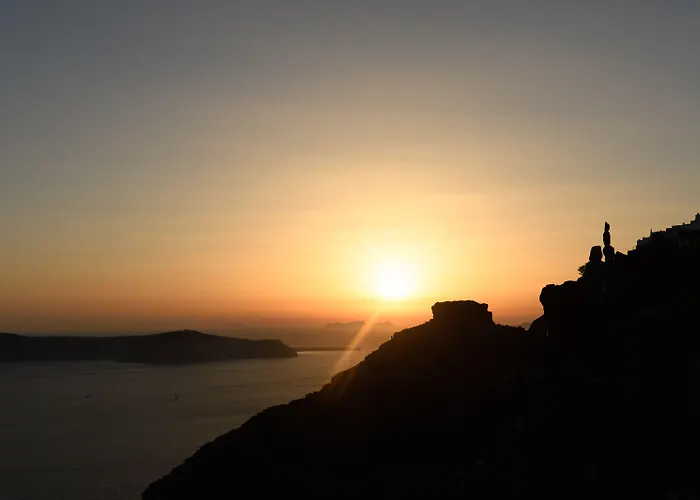 Canaves Elefas Vila Firostefani