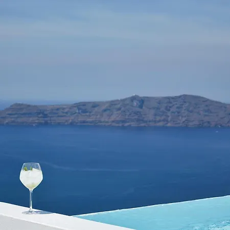Villa Canaves Elefas Imerovigli (Santorini)