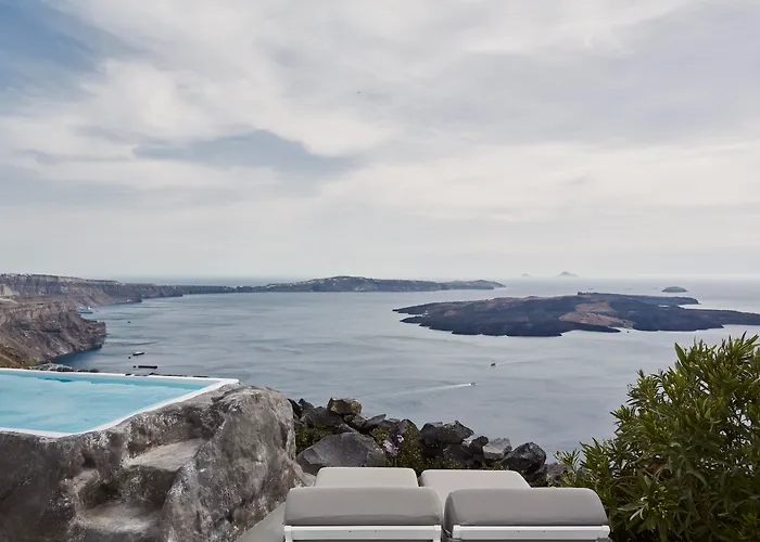 Canaves Elefas Firostefani