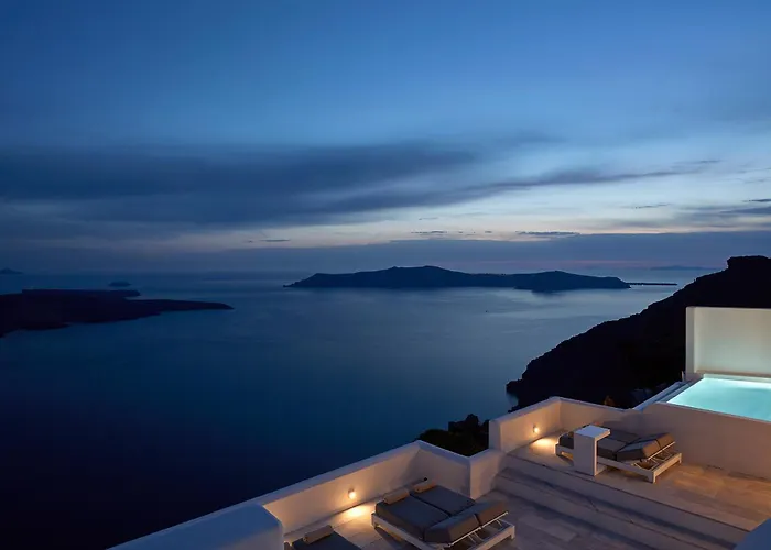 Canaves Elefas Firostefani