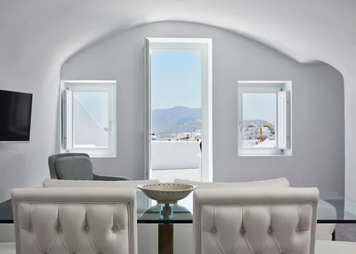 Canaves Elefas Villa Firostefani