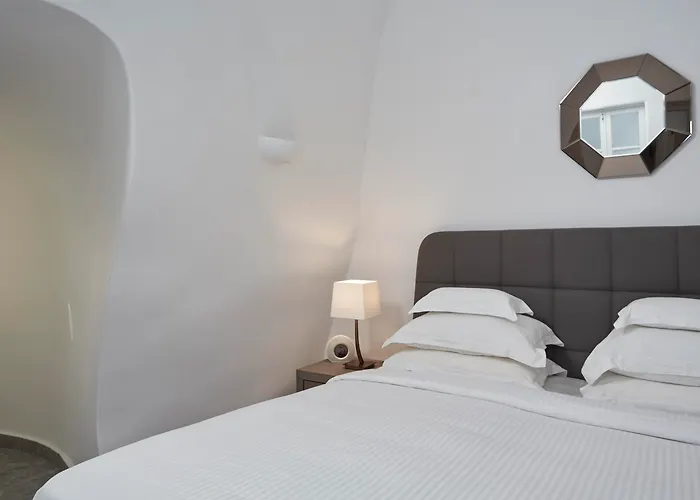 Canaves Elefas Villa Firostefani