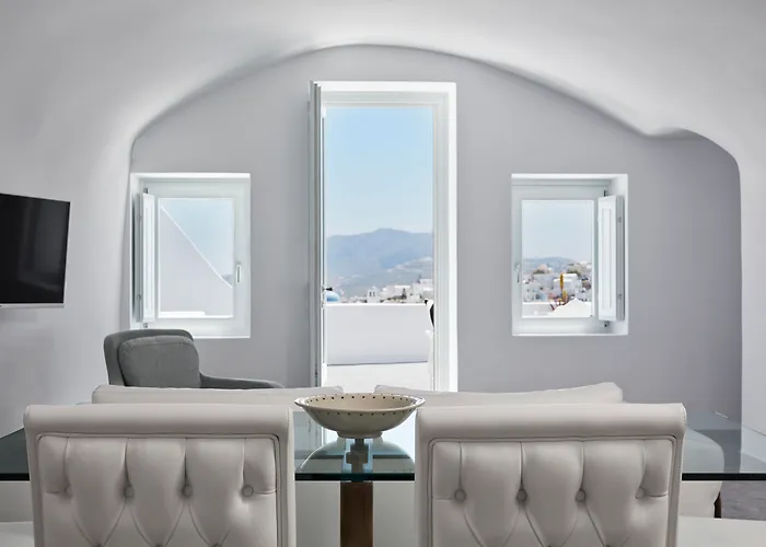 Canaves Elefas Villa Firostefani